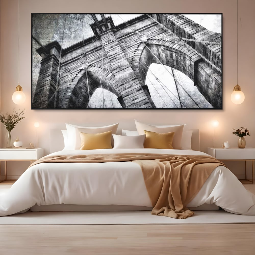 Tablou canvas cu tablou canvas cu podul brooklyn, in rama de aluminiu negru, pe perete intr-un dormitor